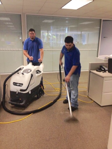 Carpet Cleaning Services in Miami Beach, FL (1)