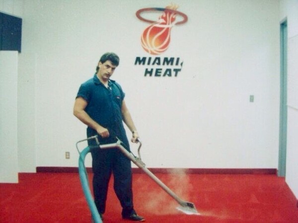 Carpet Cleaning Services in Miami, FL (1)