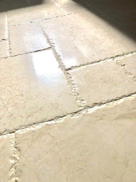 Tile and Grout Cleaning Services in Miami Beach, FL (1)